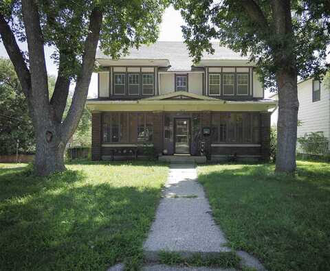 2420 JACKSON ST, Sioux City, IA 51104