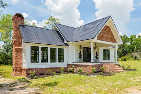 6211 Hardee Rd., Hahira, GA 31632