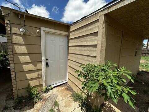 3218 Baylor Street, Lubbock, TX 79415