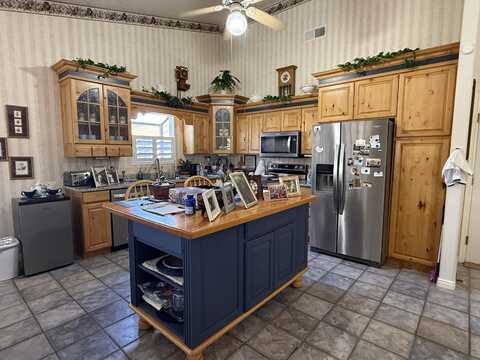 265 N DIXIE DR, Saint George, UT 84770