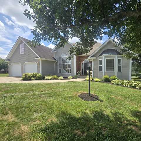 104 Royalty Drive, Lancaster, KY 40444