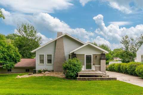 1703 Baltimore Street, Waterloo, IA 50702