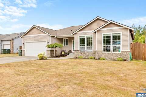 818 Madeline St, Port Angeles, WA 98363