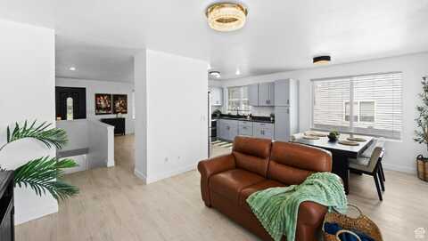 25 E 1860 N, Tooele, UT 84074
