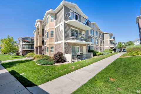 8264 S RESACA, Sandy, UT 84070