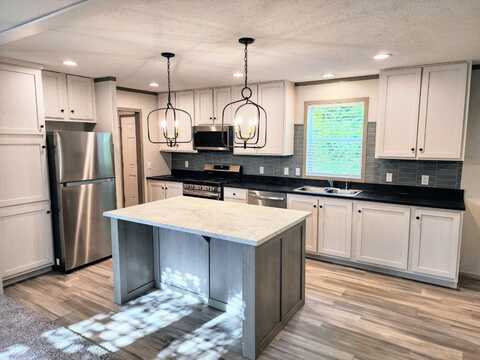 520 Milan Ave, Norwalk, OH 44857