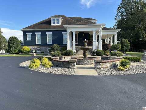1208 Shelby McCallum Dr, Benton, KY 42025