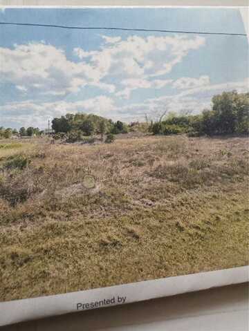 4215 8th St Sw, Lehigh Acres, FL 33976