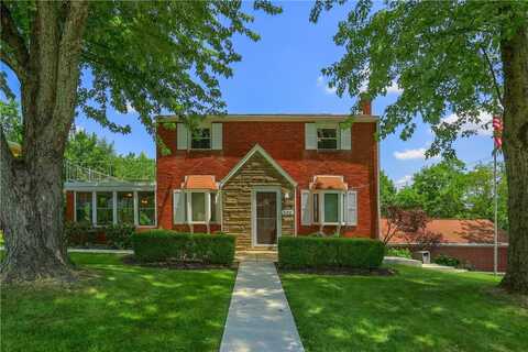 400 Cherrywood Dr, Reserve, PA 15214