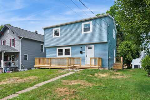 441 Argonne Dr, New Kensington, PA 15068