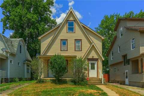 223 E Meyer Ave, New Castle, PA 16105