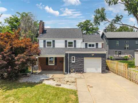 327 Charles Ave, New Kensington, PA 15068