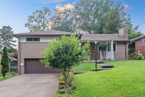 4952 Flamingo Dr, Whitehall, PA 15236