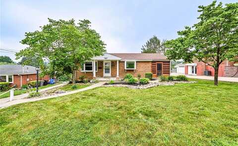 12220 Herold Dr, North Huntingdon, PA 15642