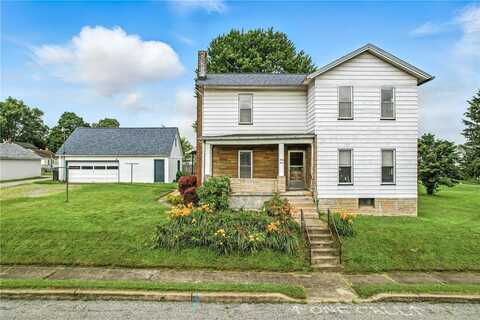 61 S 10th St, Sharpsville, PA 16150