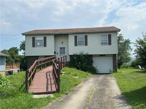 201 N 10th St, Connellsville, PA 15425
