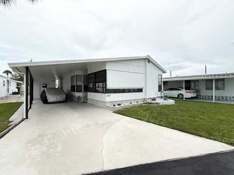 218 Kimberly Dr, Lakeland, FL 33815