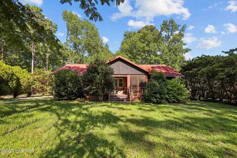 495 Highway 172, Hubert, NC 28539
