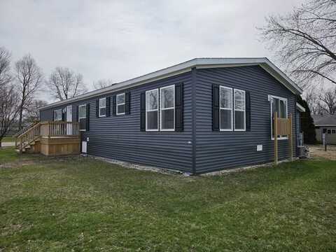 6904 Liberty Lane, Belleville, MI 48111