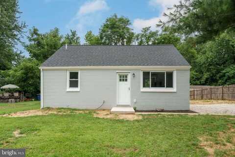 38 BUTTONWOOD AVE, NEW CASTLE, DE 19720