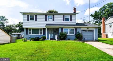 6936 LAMONT DR, LANHAM, MD 20706