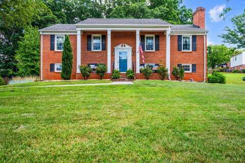 317 Arrowhead Drive, Lynchburg, VA 24502