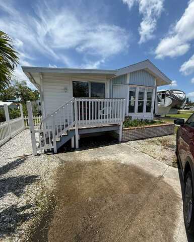 15175 Stringfellow Rd., Bokeelia, FL 33922