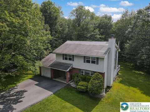 236 Ridge Court, Chestnuthill Twp, PA 18353