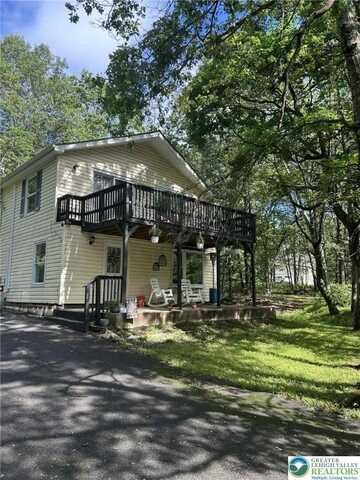 15 Hiawatha Trail, Penn Forest Twp, PA 18210