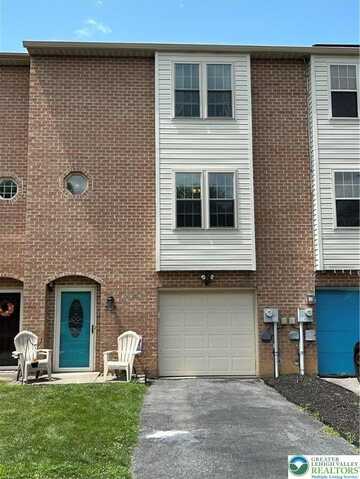359 2ND, Alburtis Boro, PA 18011
