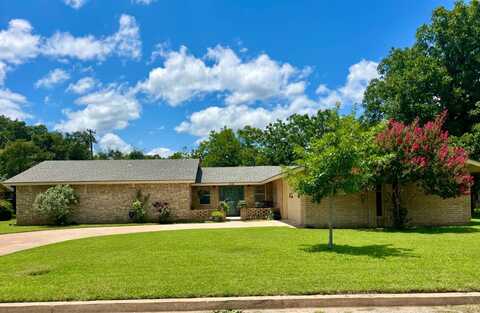 418 Jones, Hamilton, TX 76531