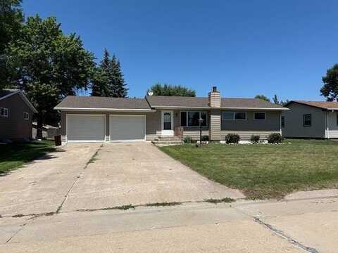 512 E Tipperary St, O'Neill, NE 68763
