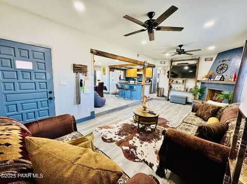 10022 S Wicks Avenue, Mayer, AZ 86333