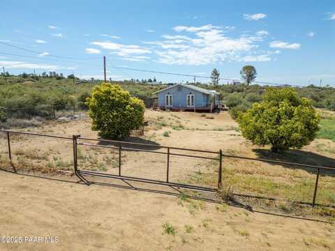 7555 W Wexford Drive, Wilhoit, AZ 86332