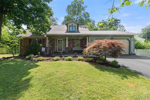 178 Spring Leigh Court, Ballwin, MO 63011