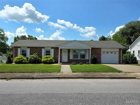320 W 6th Street, Washington, MO 63090
