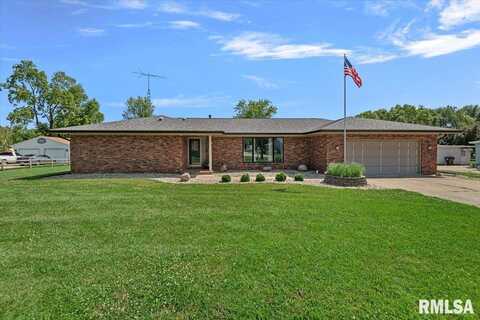 115 W CENTER Street, Loami, IL 62661
