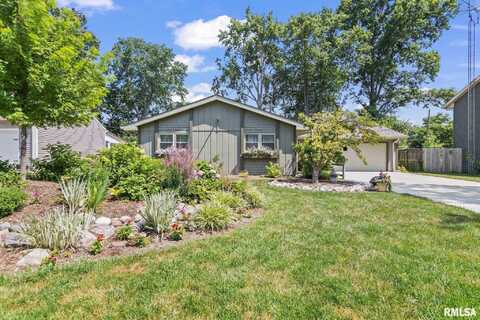 645 DEERFIELD Road, Chatham, IL 62629