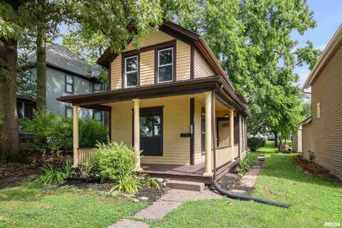 1114 E 15TH Street, Davenport, IA 52803