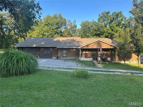 9197 County Road 418, Hannibal, MO 63401