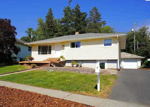 1010 NW Clifford, Pullman, WA 99163
