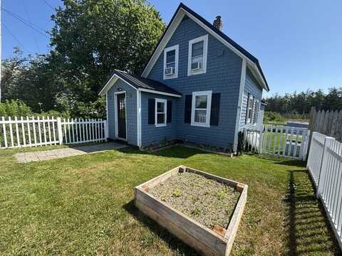 31 Feeney Street, Jonesport, ME 04649