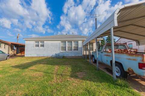 1407 Clayton St, Borger, TX 79007