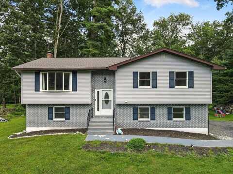 52 Bull Pine Road, East Stroudsburg, PA 18301