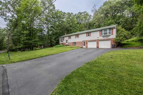4620 Buck Valley Circle, East Stroudsburg, PA 18301