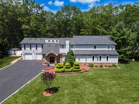 1555 Longleaf Drive, Effort, PA 18330