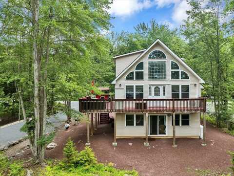 318 N Arrow Drive, Pocono Lake, PA 18347