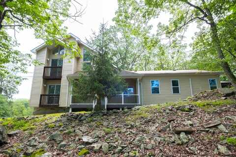 5104 Lake Drive, East Stroudsburg, PA 18301