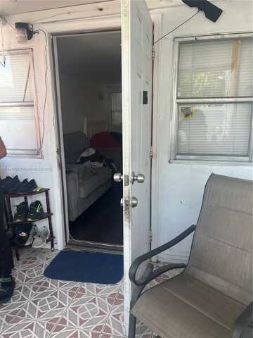 3520 NW 79th St, Miami, FL 33147
