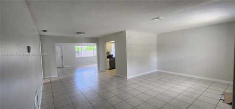 7220 NW 16th St, Plantation, FL 33313